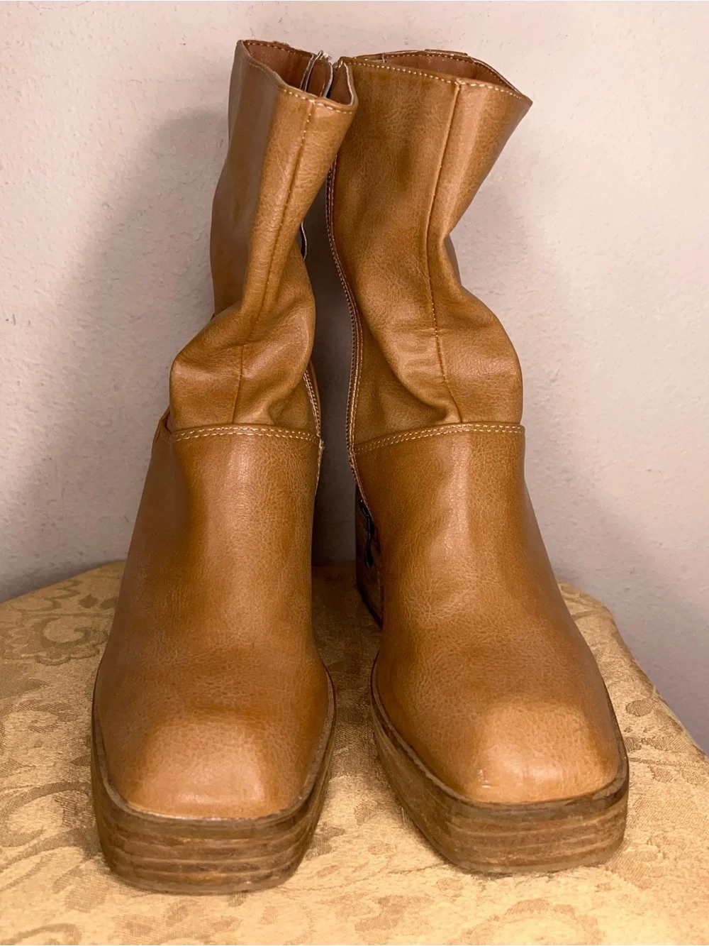 Size 5.5 Beast Fashion Tan Brown Boots Block Heel Pull On Boho Bohemian Vegan
